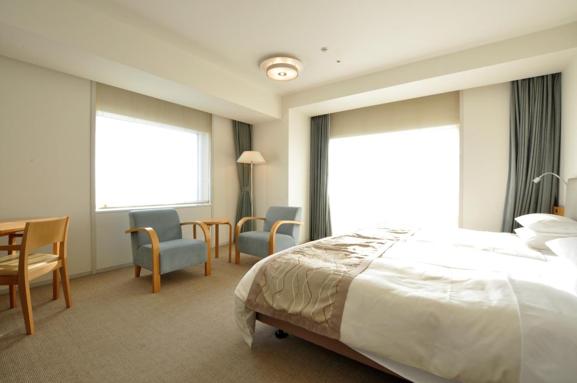 Hotel Nikko Niigata Exterior photo